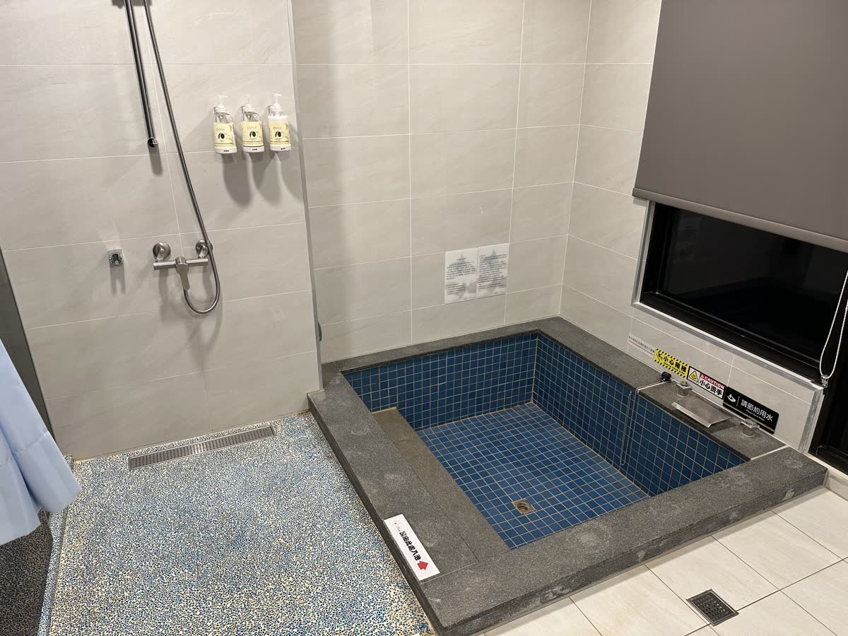 台東太麻里金崙溫泉獨立湯池休憩空間