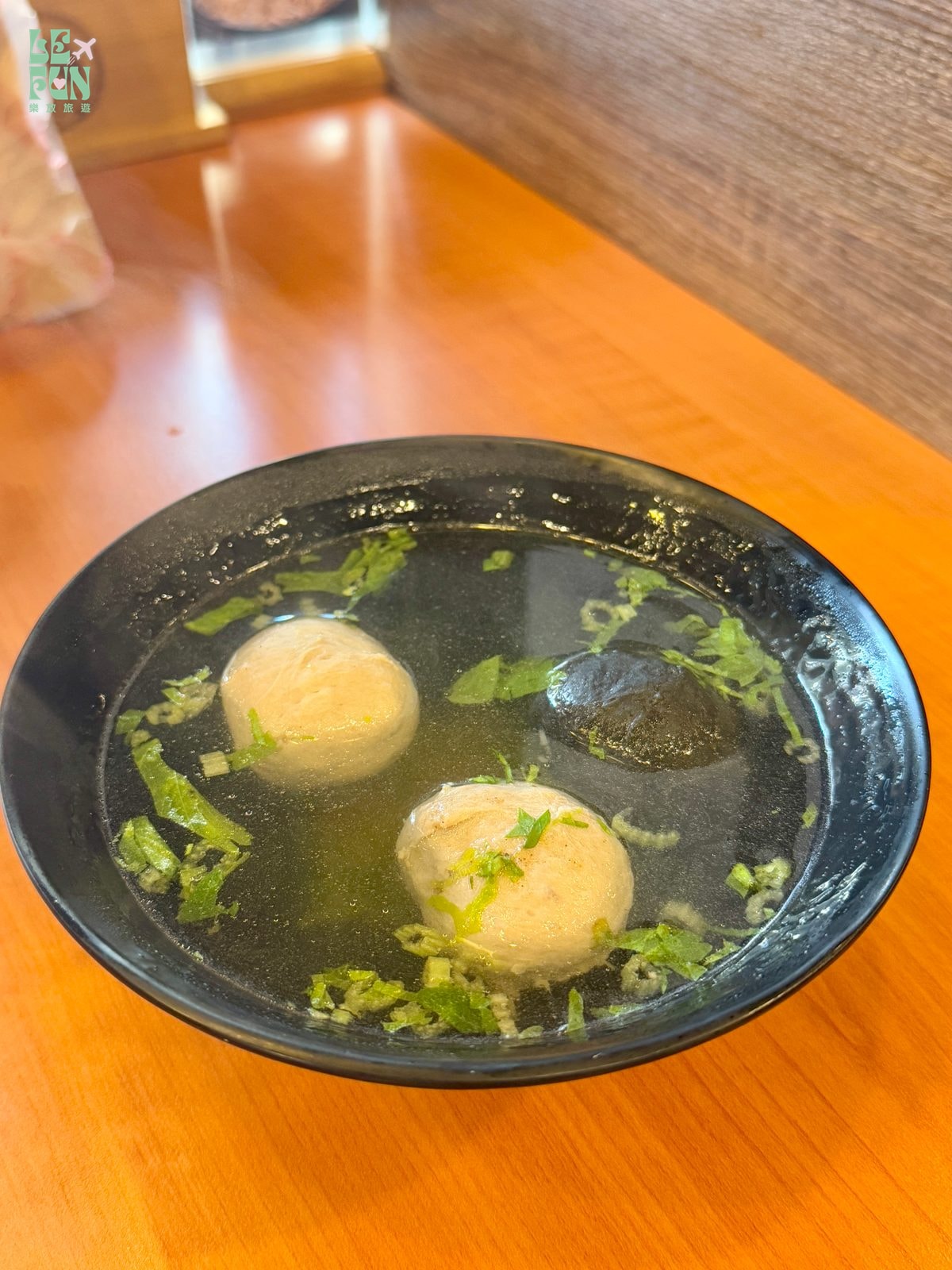 新竹城隍廟周邊小吃店熱湯與用餐細節
